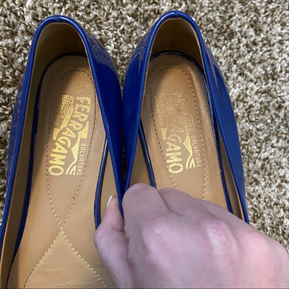 Salvatore Ferragamo Varuna Flats - Picture 5 of 5